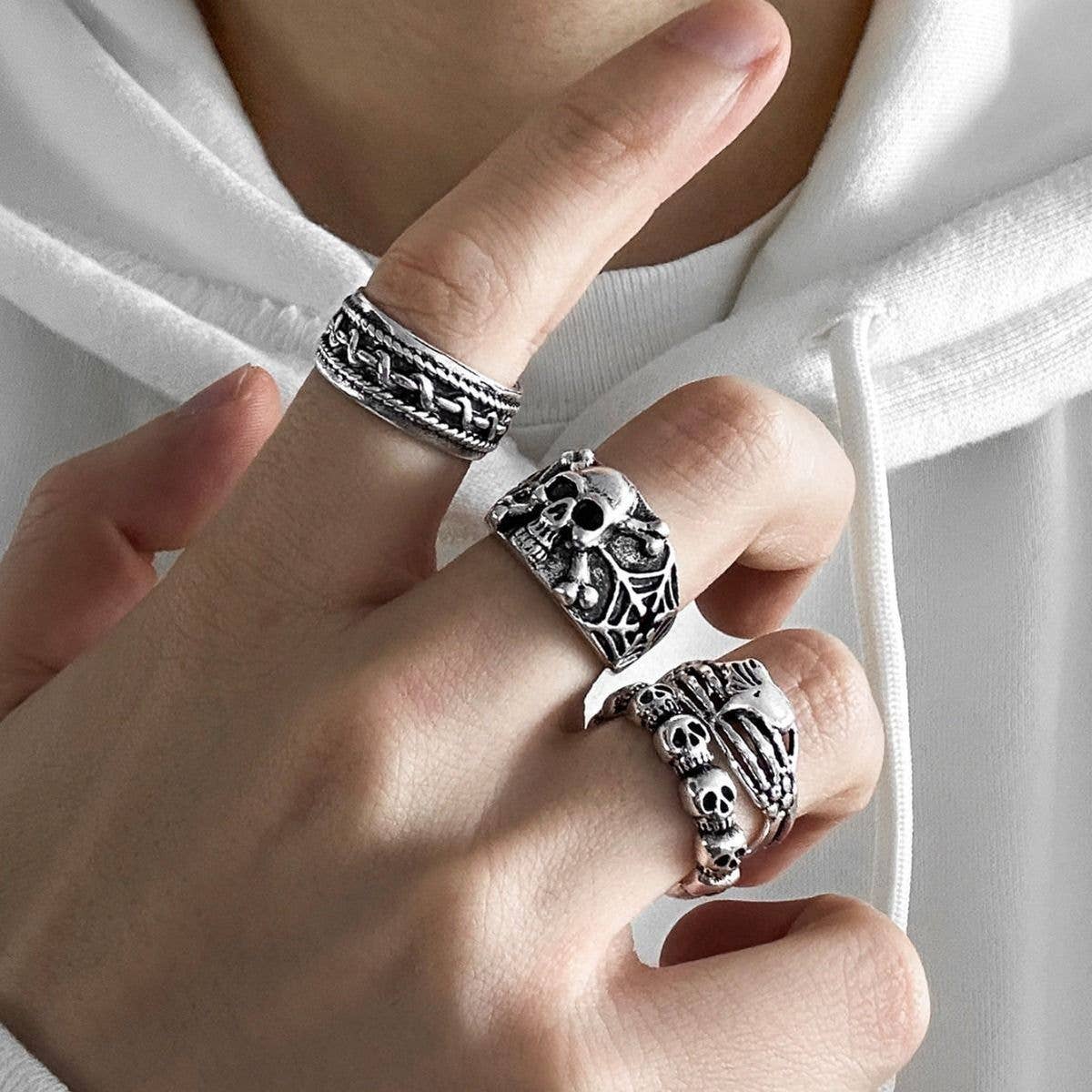 Men Fashion Punk Gothic Exaggerated Skull Heart Ring Set